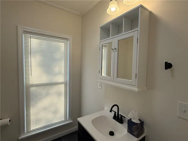 $219,000 | 219 12th Street, Atchison, KS 66002