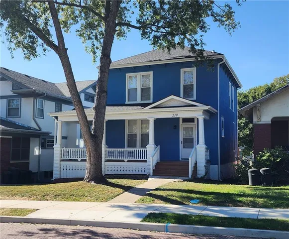 $219,000 | 219 12th Street, Atchison, KS 66002