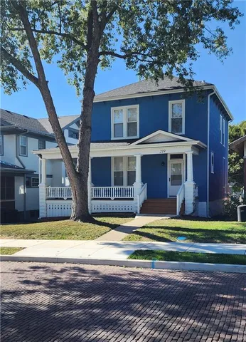 $219,000 | 219 12th Street, Atchison, KS 66002