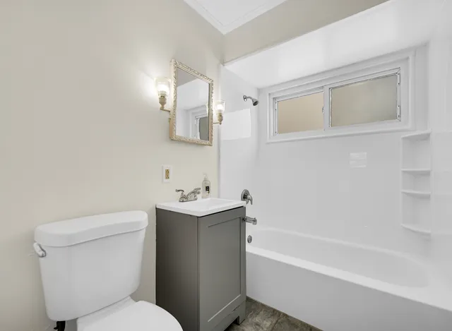 $207,900 | 3127 Woodworth Place, Hazel Crest, IL 60429