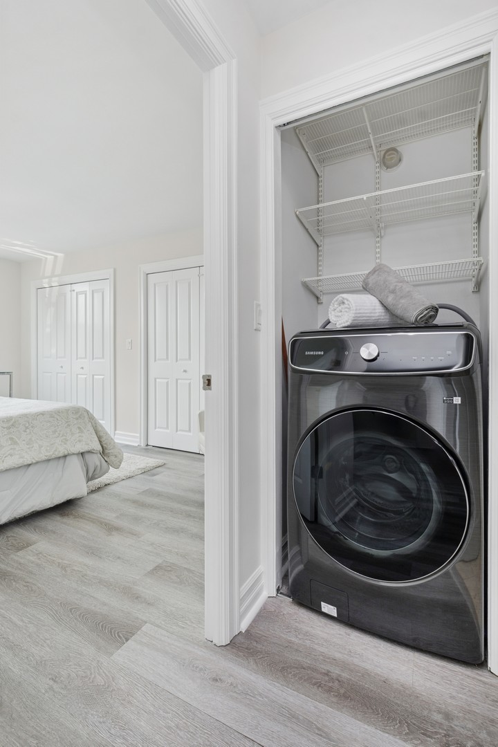 3033 North Sheridan Road, Unit 1510 Chicago, IL 60657 - Photo 11 of 26 Gallery Image 11