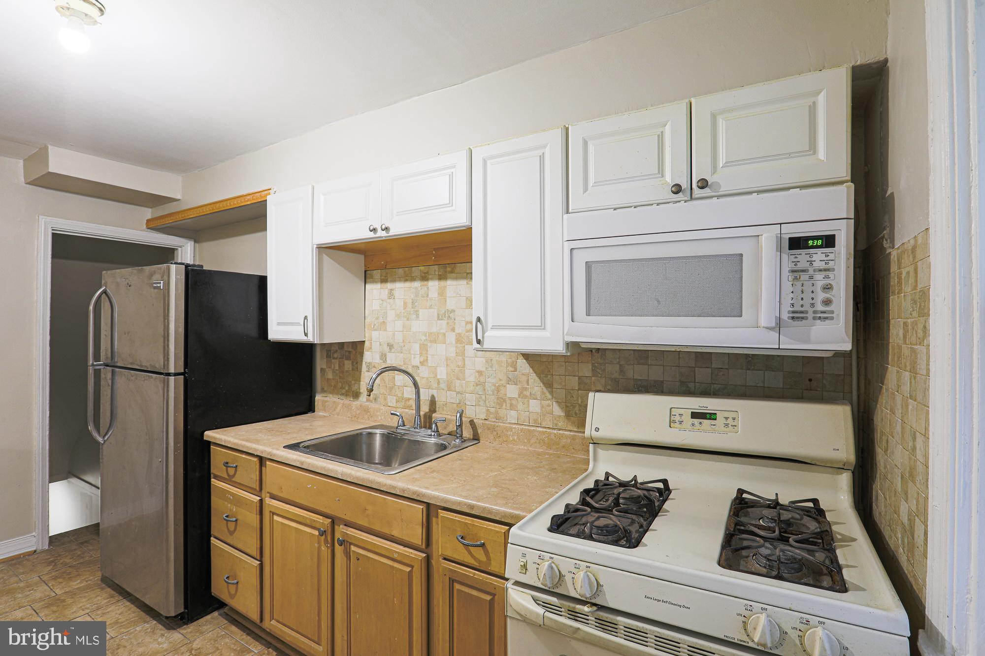 1027 Reverdy Road Baltimore, MD 21212 - Photo 20 of 44