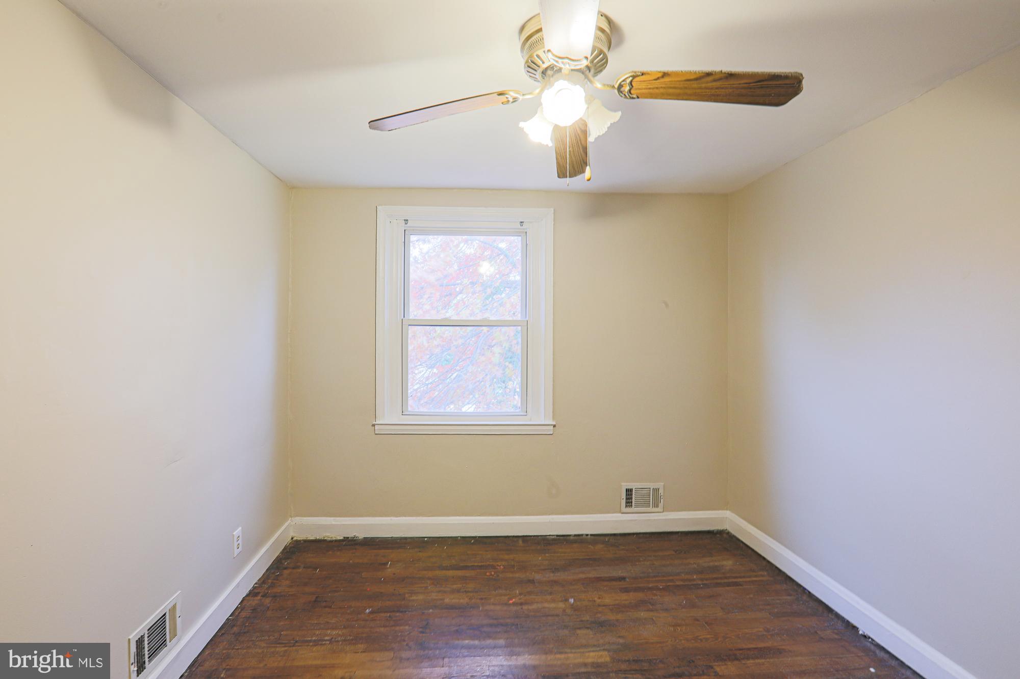 1027 Reverdy Road Baltimore, MD 21212 - Photo 32 of 44