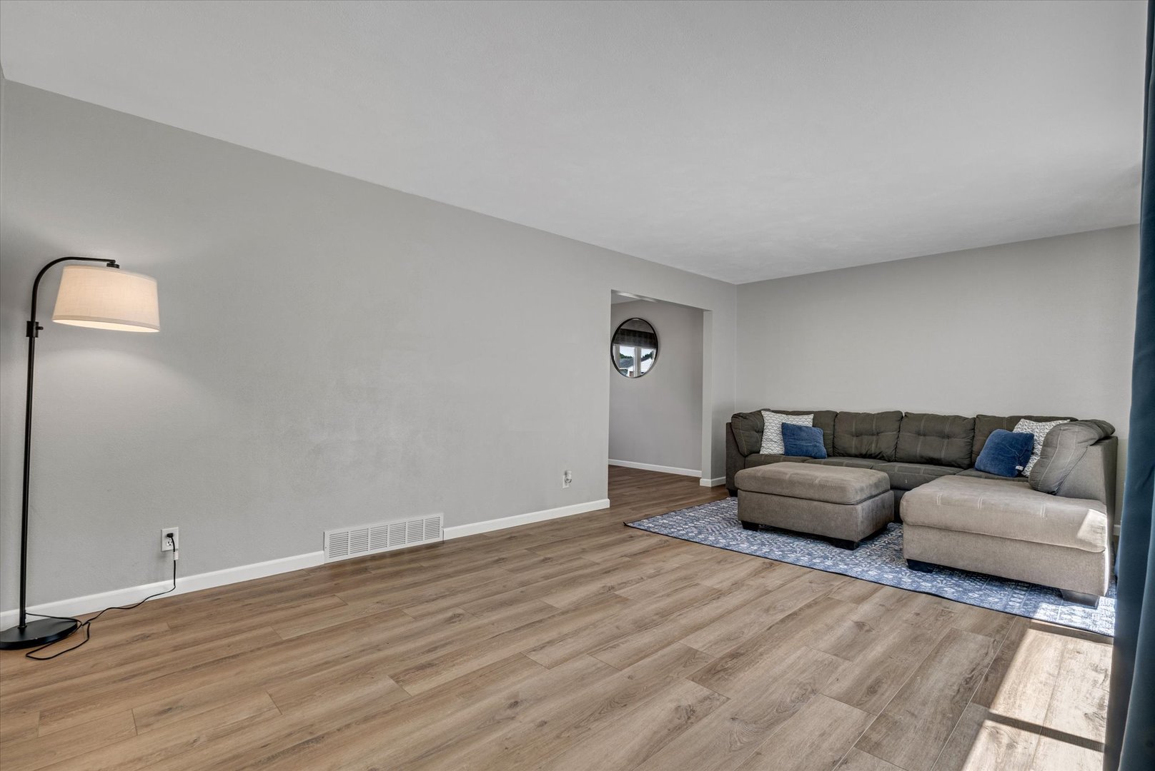 4714 20th Avenue Moline, IL 61265 - Photo 6 of 45