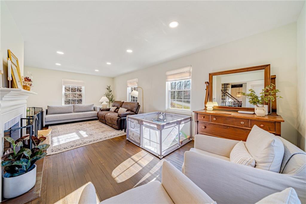 2120 Ridge Drive Mars, PA 16046 - Photo 4 of 49 Gallery Image 4