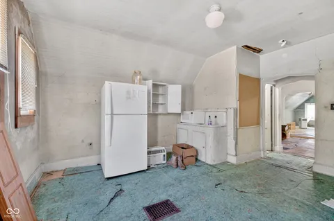$175,000 | 646 North Beville Avenue, Indianapolis, IN 46201
