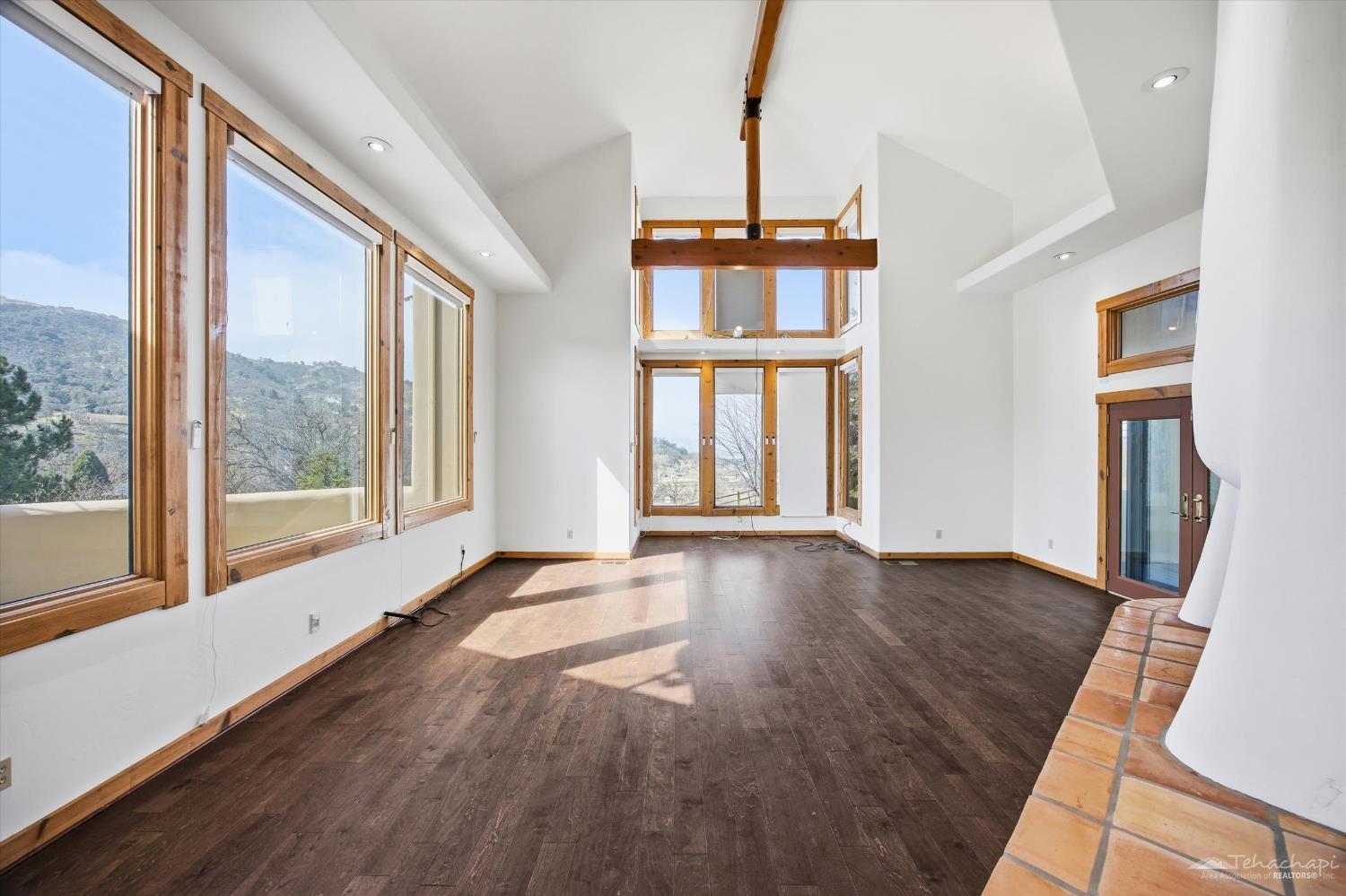 28221 Cumberland Road Tehachapi, CA 93561 - Photo 16 of 98 Gallery Image 16