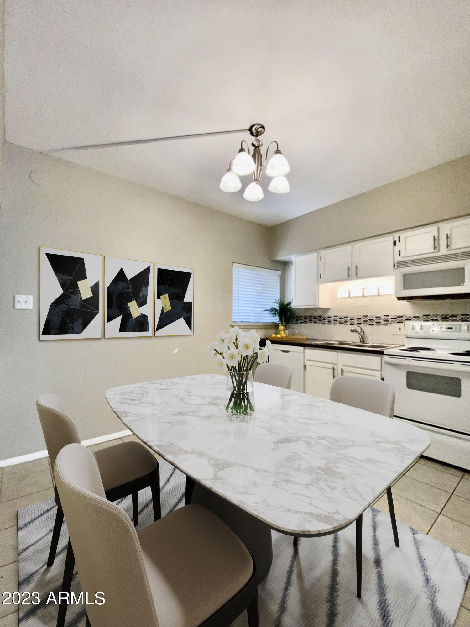 349 East Thomas Road, Unit E104 Phoenix, AZ 85012 - Photo 3 of 23 image0