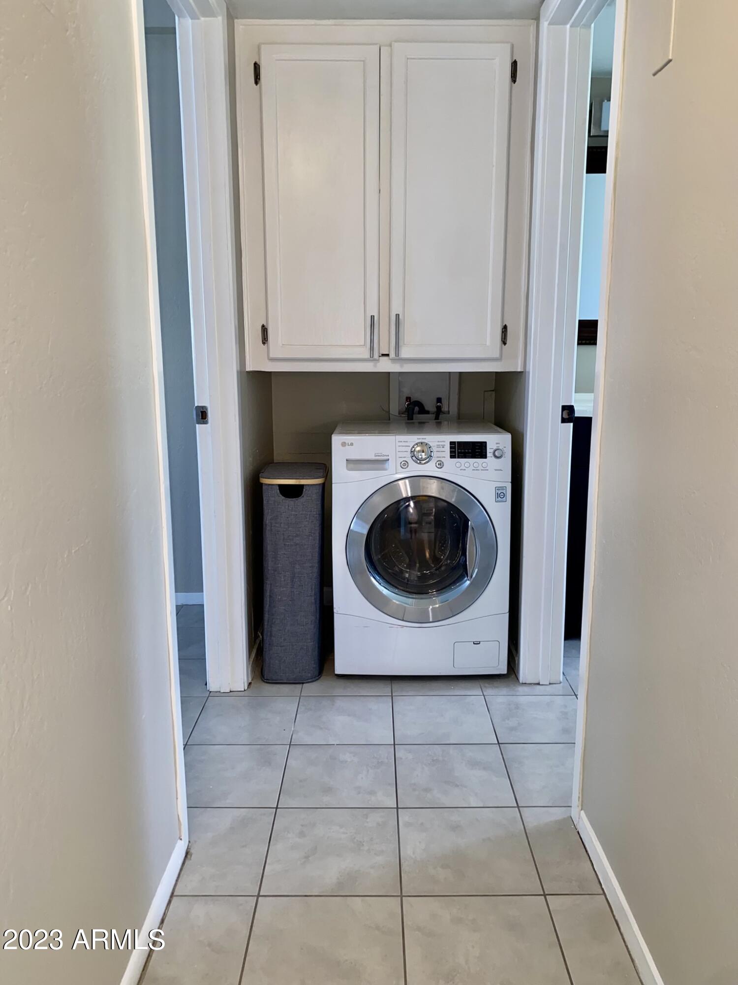 349 East Thomas Road, Unit E104 Phoenix, AZ 85012 - Photo 7 of 23 250B1786-A379-46FC-8212-5469815D6C4C_1_1