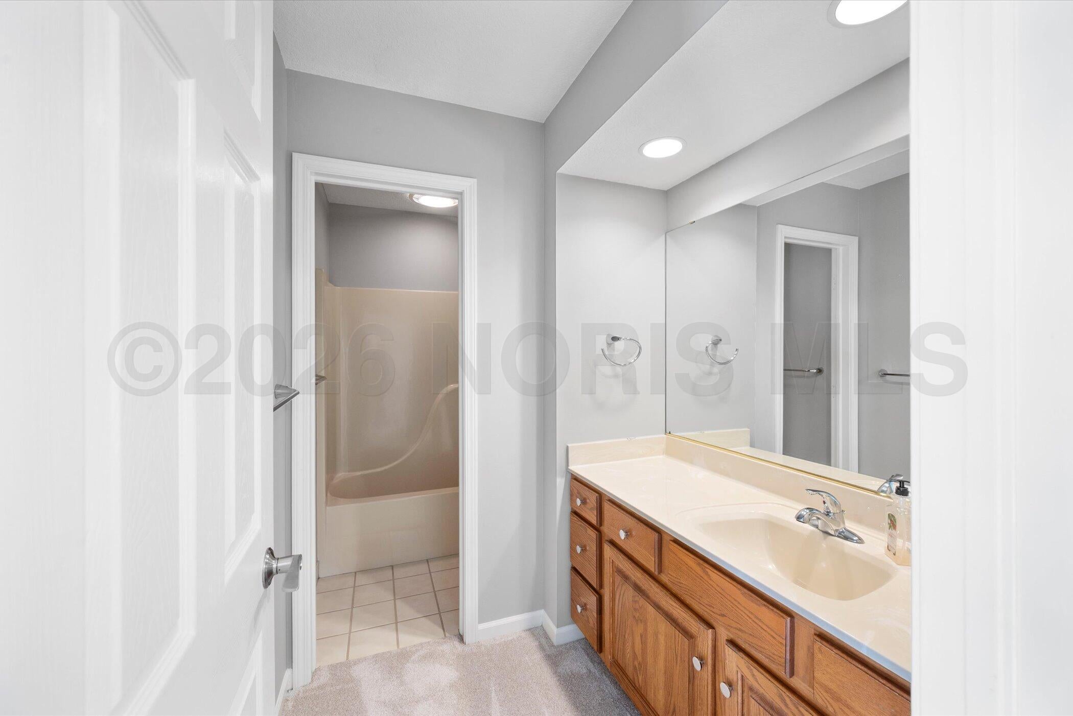 7645 Yawberg Road Whitehouse, OH 43571 - Photo 45 of 79 Upstairs Bathroom
