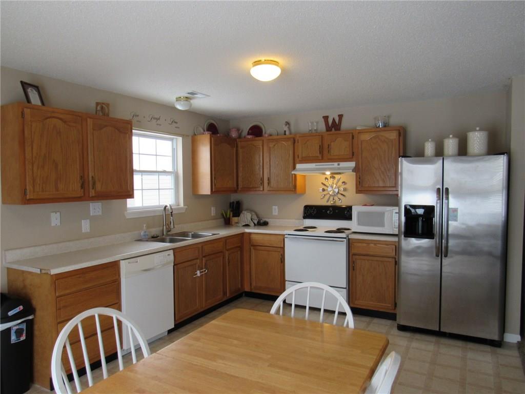 4143 Ash Lawn Road Indianapolis, IN 46234 - Photo 5 of 14 Gallery Image 5