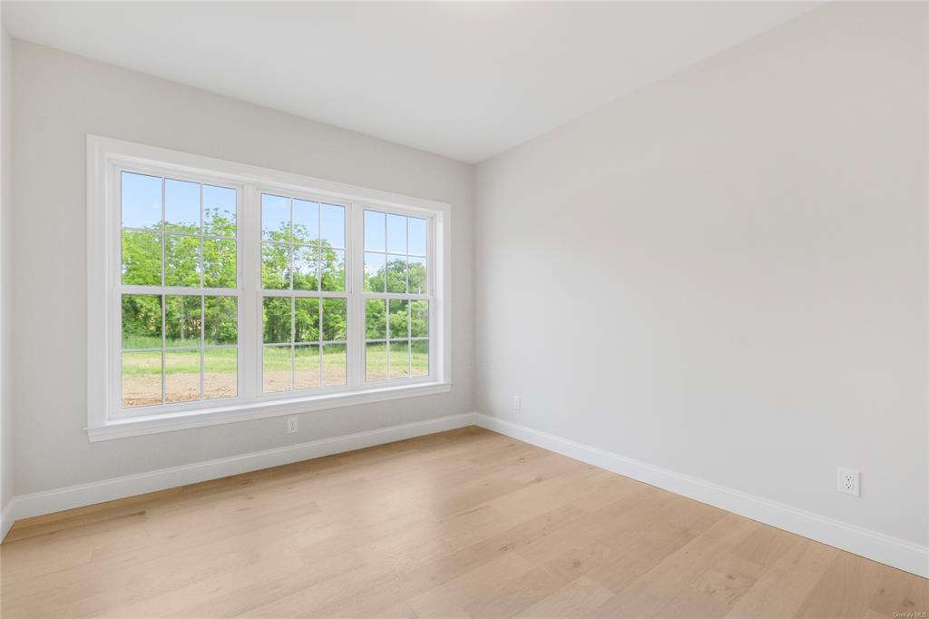 108 Browns Road Walden, NY 12586 - Photo 19 of 36 Office/PlayRoom