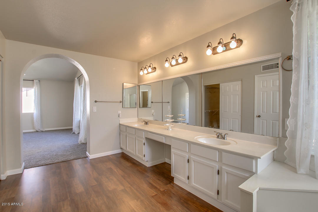 450 East Silver Creek Road Gilbert, AZ 85296 - Photo 29 of 42 Silver Creek-29