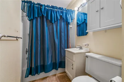 $187,000 | 444 Arlington Drive, Lake Charles, LA 70605