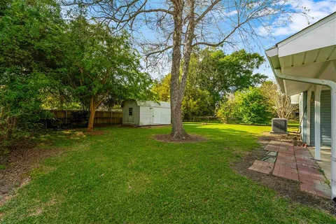 $187,000 | 444 Arlington Drive, Lake Charles, LA 70605