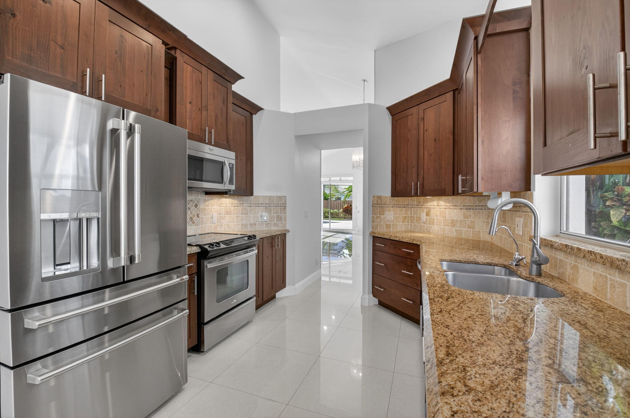 6607 Northwest 25th Way Boca Raton, FL 33496 - Photo 20 of 52 18-web-or-mls-DSC_2252