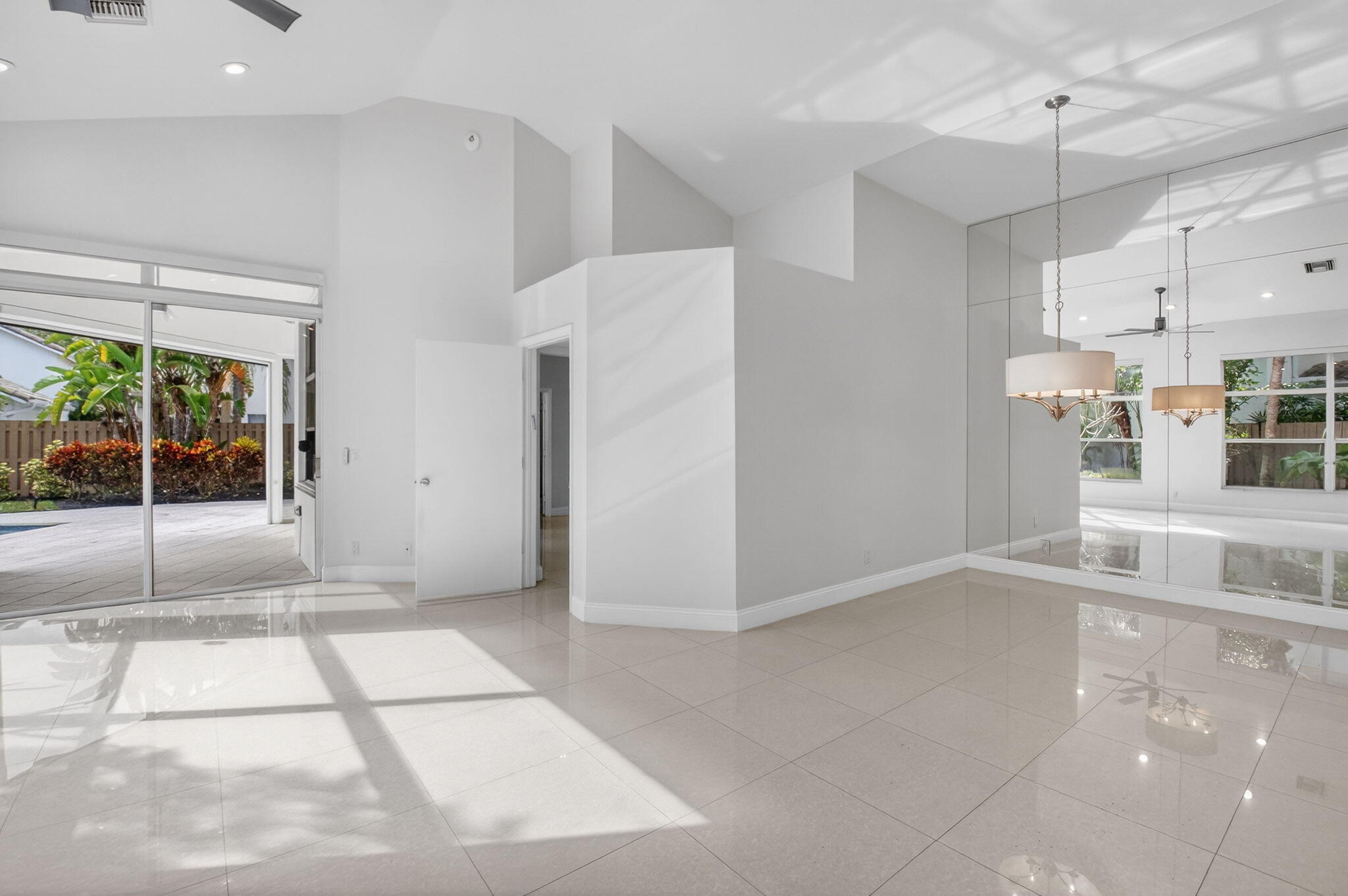 6607 Northwest 25th Way Boca Raton, FL 33496 - Photo 8 of 52 7-web-or-mls-DSC_2192