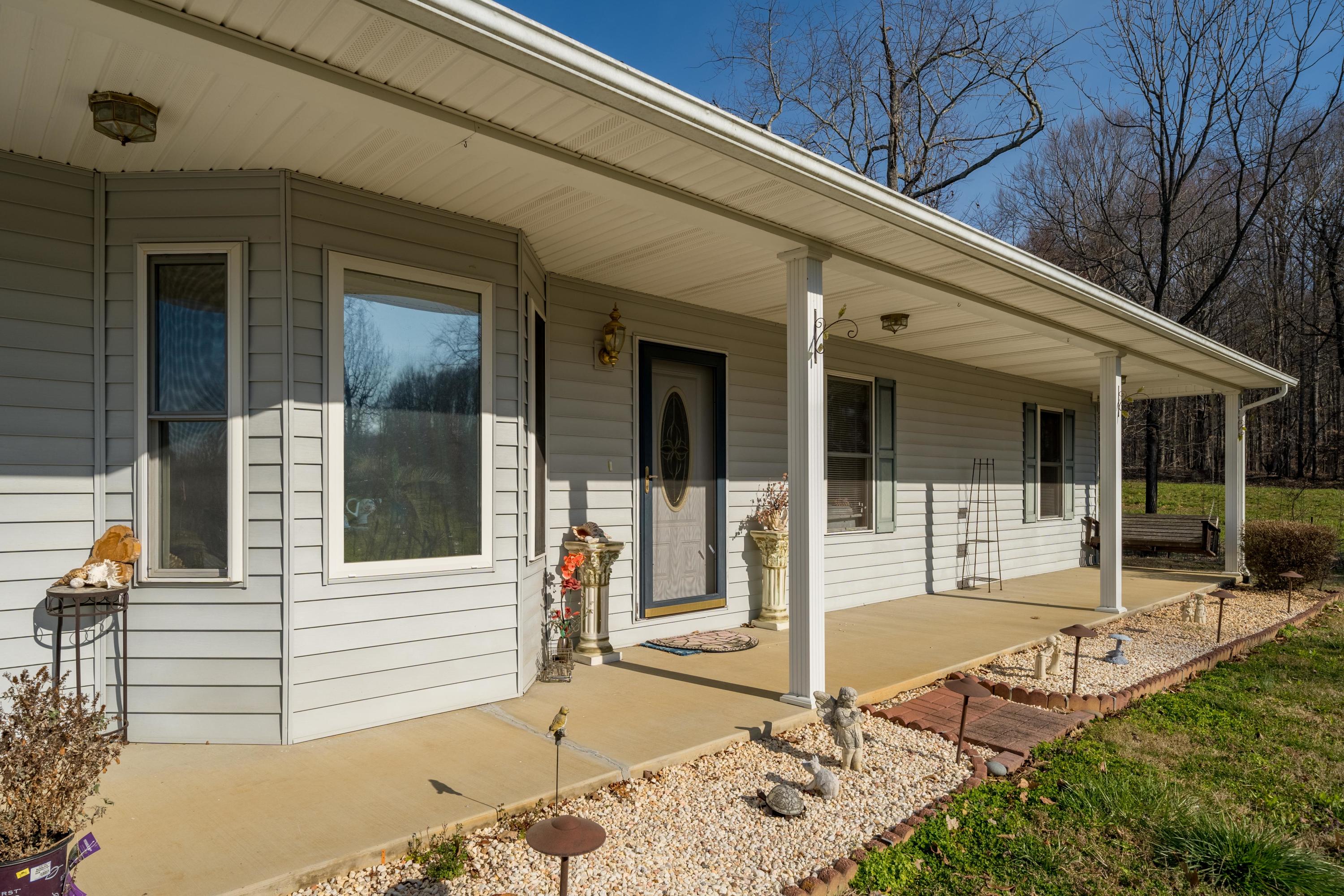 90 West Pines Road Afton, TN 37616 - Photo 8 of 67 90 West Pines (31 of 71)