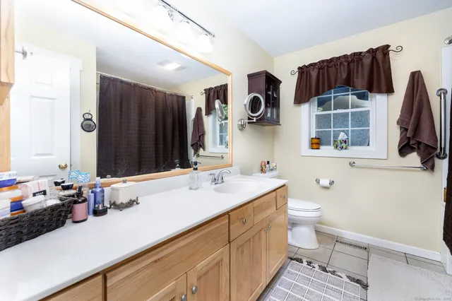 $725,000 | 25 Punch Brook Road, Burlington, CT 06013