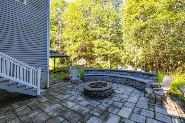 $699,000 | 25 Punch Brook Road, Burlington, CT 06013