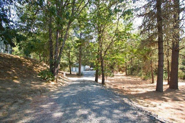 2535 Dowell Road Grants Pass, OR 97527 - Photo 27 of 32 Additional Photo