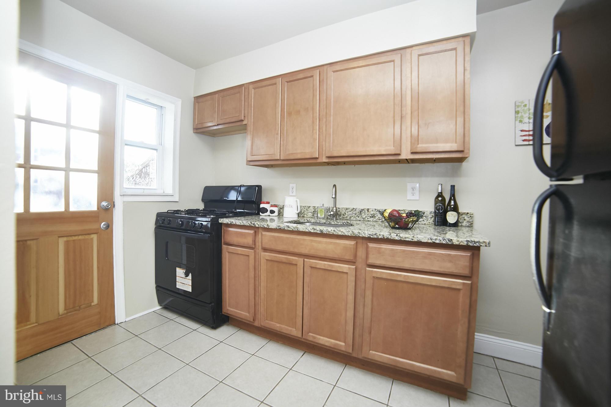 8221 Kavanagh Road Baltimore, MD 21222 - Photo 11 of 30 Kitchen