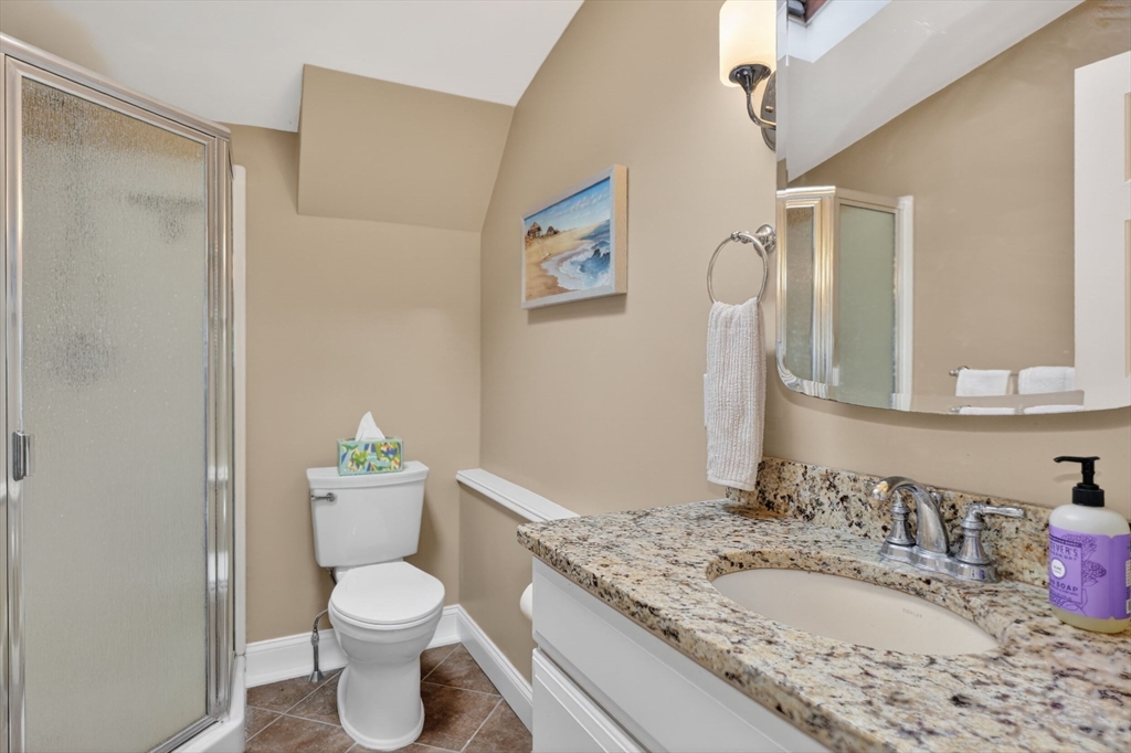 5 Castle Avenue Medfield, MA 02052 - Photo 22 of 29