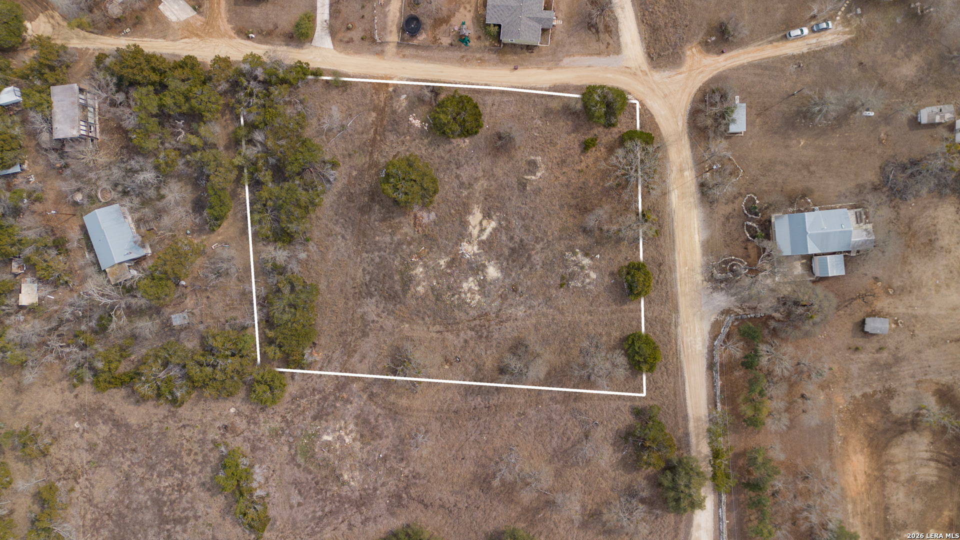 105 Daisy Lane Dripping Springs, TX 78620 - Photo 2 of 32