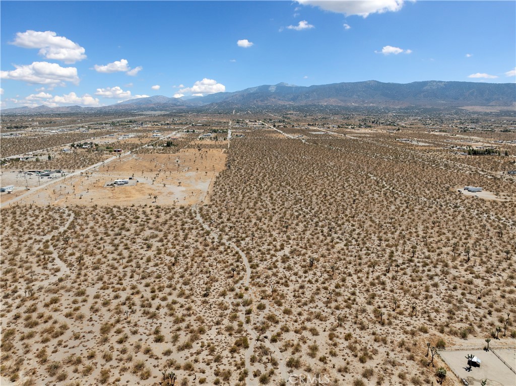 1 Wintergreen Road Pinon Hills, CA 92372 - Photo 12 of 14