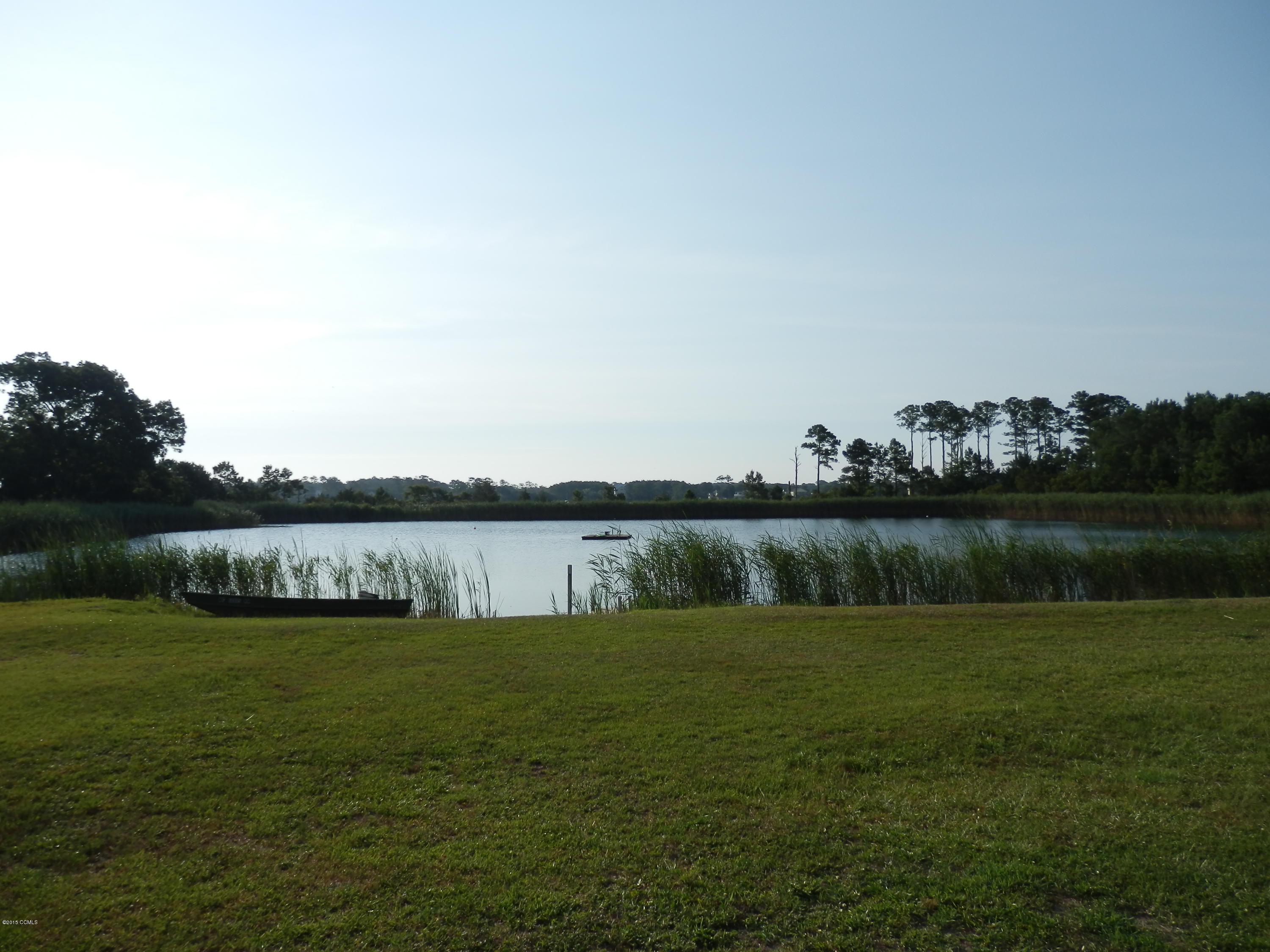 250 Cottage Farm Road Beaufort, NC 28516 - Photo 19 of 29 P6303552