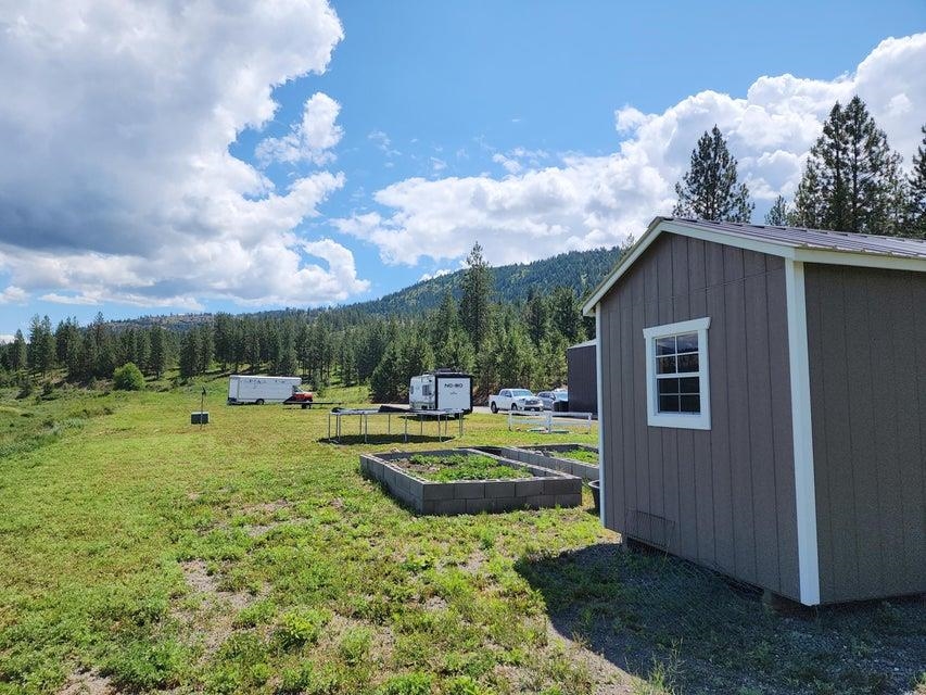 6779 Springdale Hunters Road Hunters, WA 99137 - Photo 29 of 40