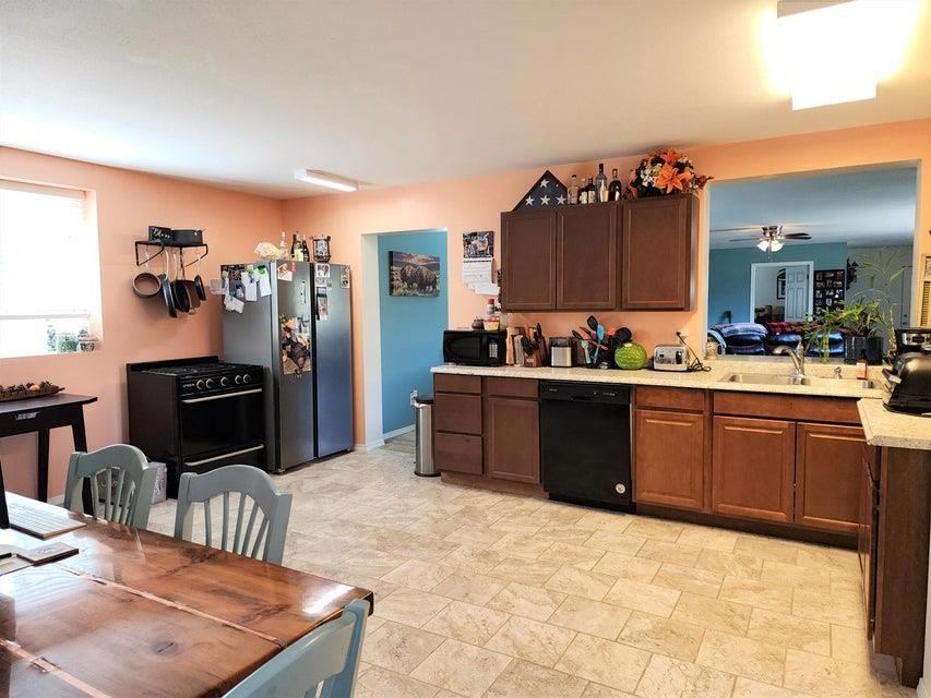 6779 Springdale Hunters Road Hunters, WA 99137 - Photo 8 of 40