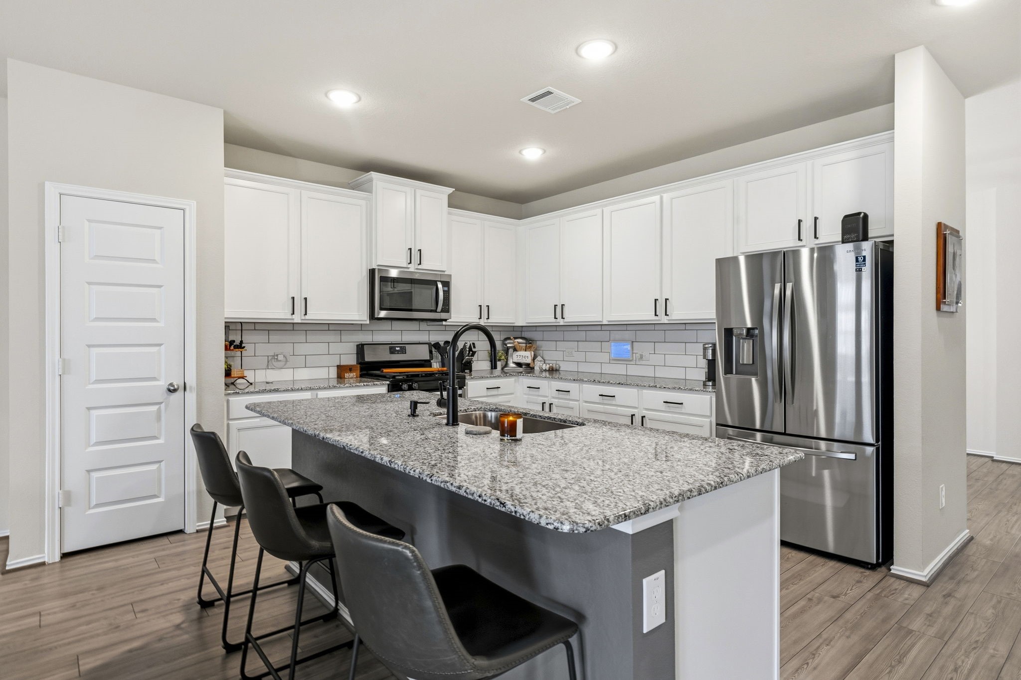 2029 Cedar Tree Court Conroe, TX 77301 - Photo 12 of 34
