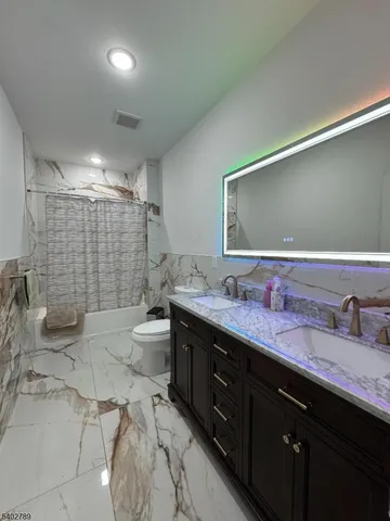 $3,400 | 528 Jefferson Avenue, Elizabeth, NJ 07201