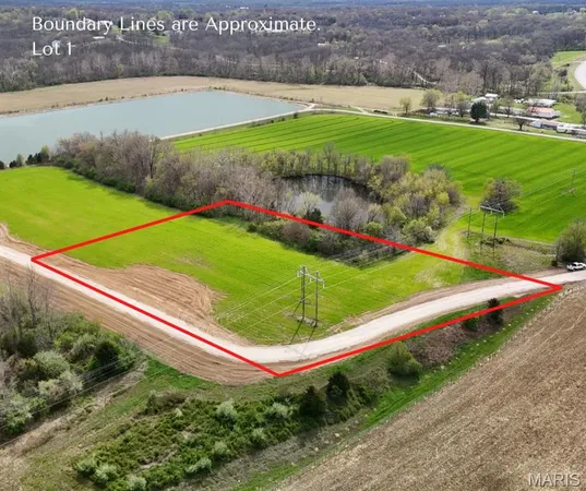 $105,000 | 216 Red Mare Road, Winfield, MO 63389