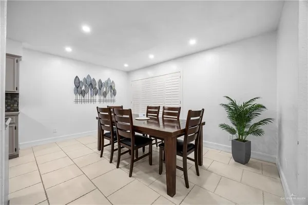 $182,000 | 901 East Dallas Avenue, Unit 6, McAllen, TX 78501