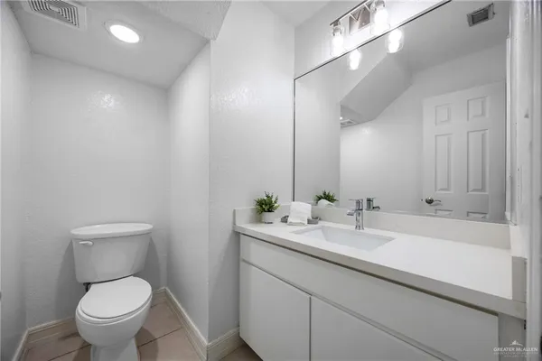 $182,000 | 901 East Dallas Avenue, Unit 6, McAllen, TX 78501