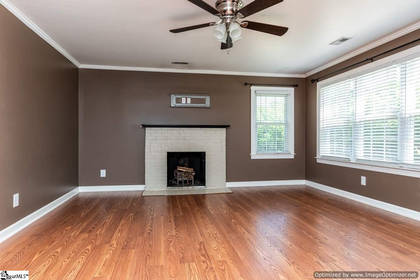 139 Oakview Farms Road Woodruff, SC 29388 - Photo 3 of 31