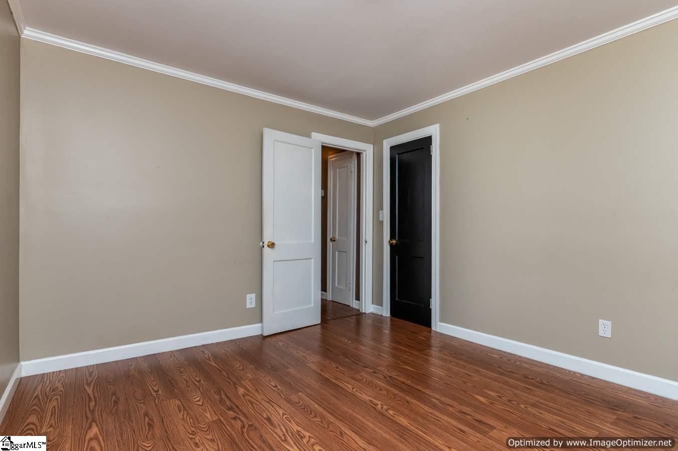 139 Oakview Farms Road Woodruff, SC 29388 - Photo 21 of 31