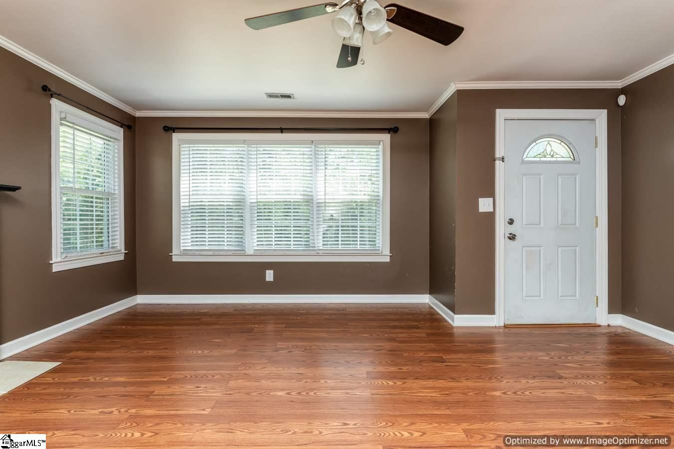 139 Oakview Farms Road Woodruff, SC 29388 - Photo 5 of 31