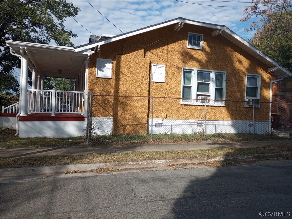 225 Graham Road Petersburg, VA 23803 - Photo 3 of 9 Gallery Image 3