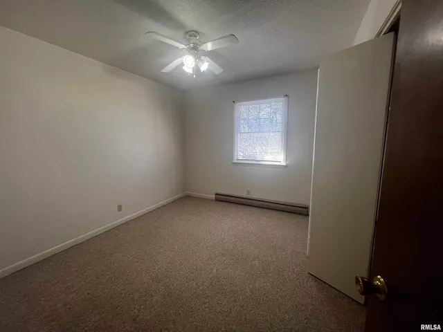 $620,000 | 1609 South 22nd Street, Herrin, IL 62948