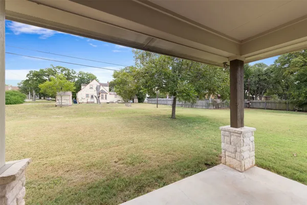 $1,495 | 1215 Sherrard Street, Unit A, Burnet, TX 78611