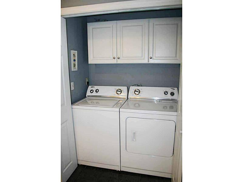 12 Panther Pond Pines Road Raymond, ME 04071 - Photo 13 of 33 Bathroom. Laundry in full bath