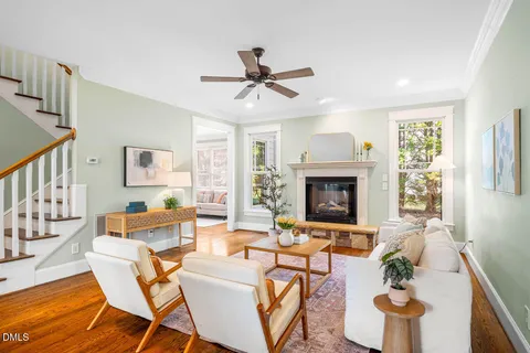 $898,900 | 300 Long Meadows Road, Chapel Hill, NC 27516