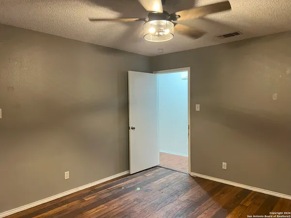 $1,575 | 1301 Eli Whitney, Schertz, TX 78154