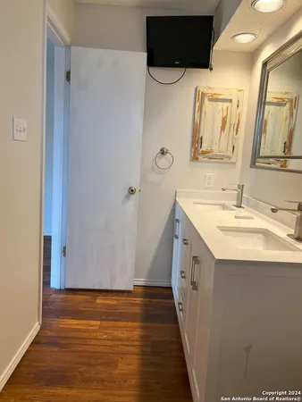 $1,575 | 1301 Eli Whitney, Schertz, TX 78154