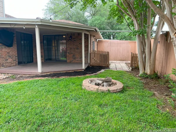 $1,575 | 1301 Eli Whitney, Schertz, TX 78154