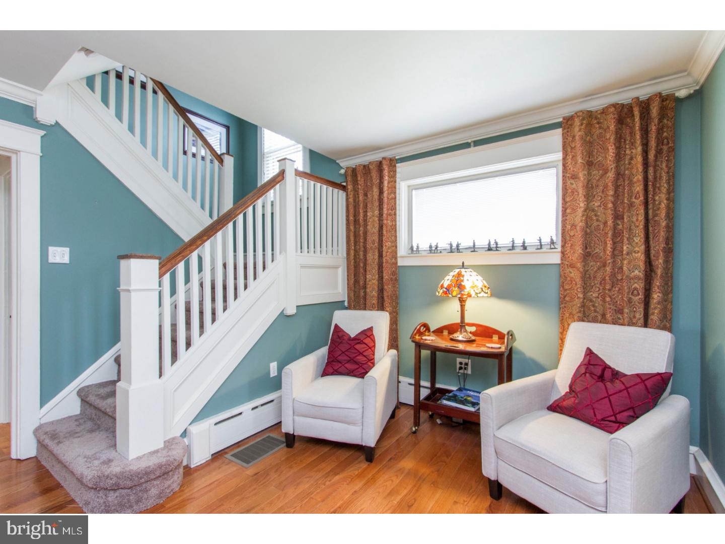 20 Princeton Road Havertown, PA 19083 - Photo 7 of 24 Living Room