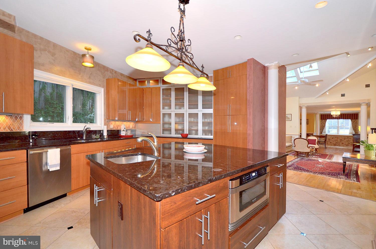 5107 Westport Road Chevy Chase, MD 20815 - Photo 9 of 30 Kitchen